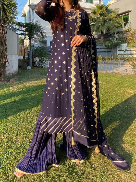 Midnight Radiance – Navy Blue Gold Embroidered Chiffon 3-Piece Formal Suit