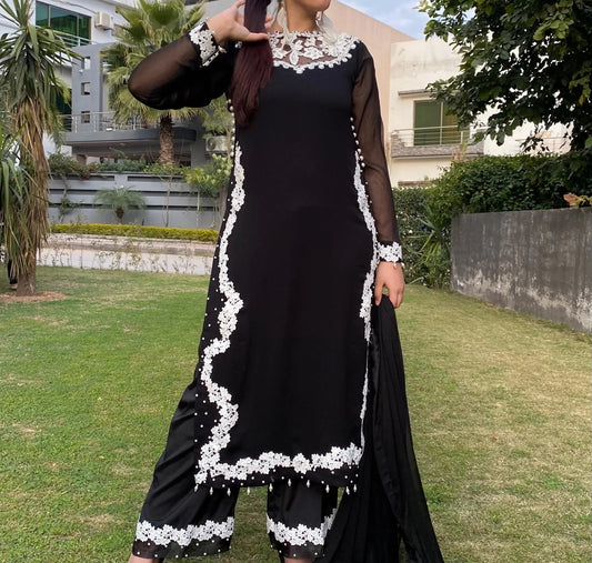 Noir Elegance – Black & White Embroidered Chiffon 3-Piece Formal Suit