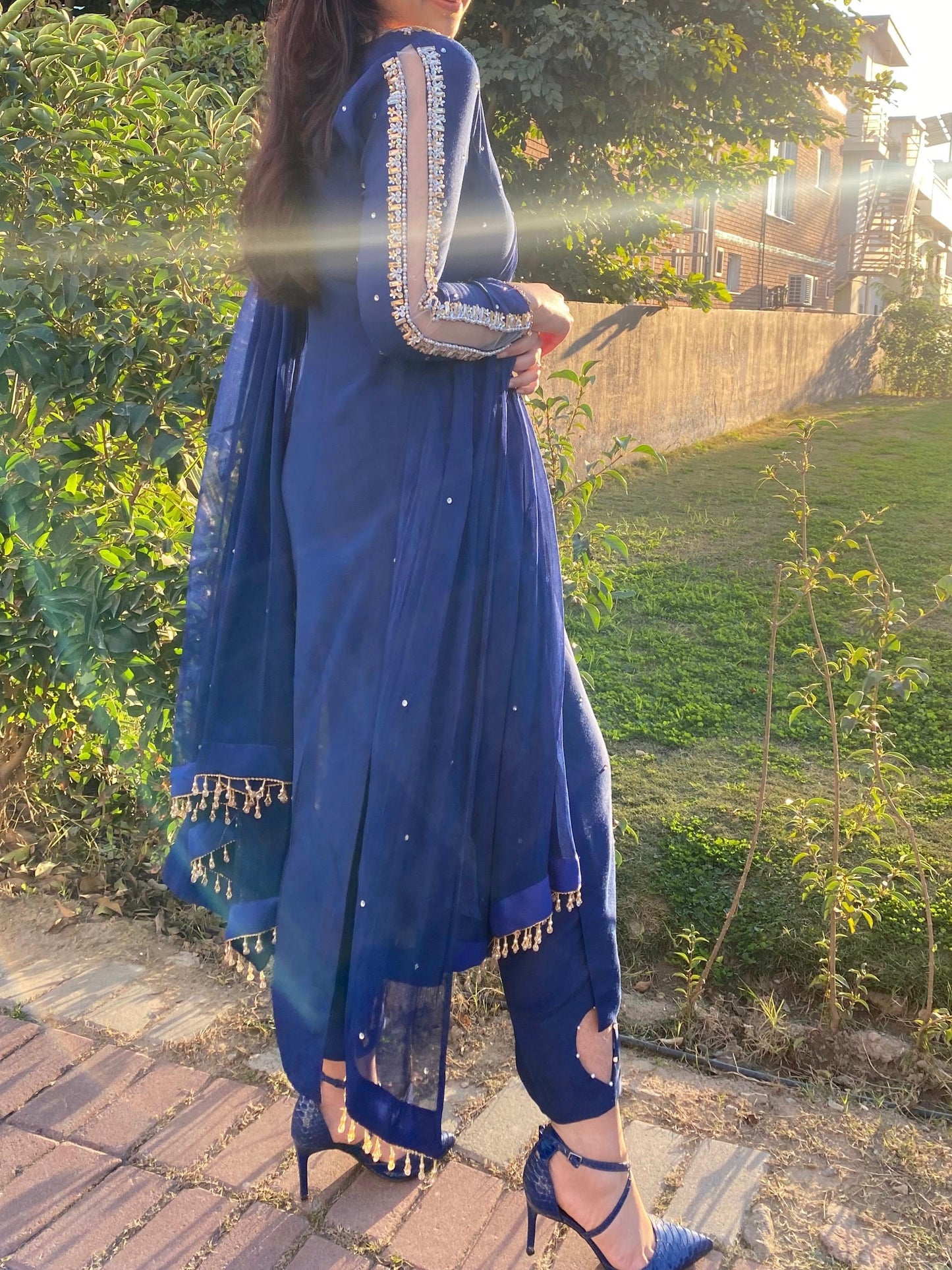 Sapphire Gleam – Royal Blue Embellished Chiffon 3-Piece Formal Ensemble